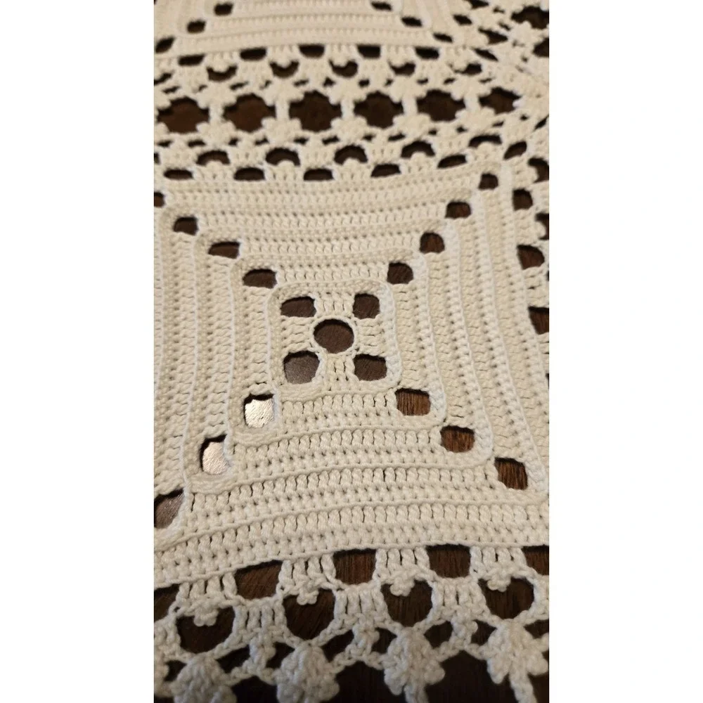 Handcrafted Crocket Beadspead Bed Table Covering Tablecloth Cream Handmade 91x69